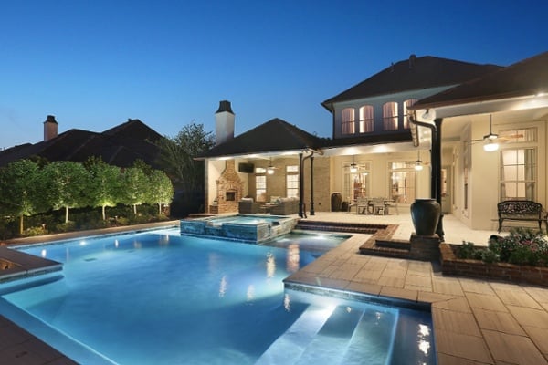 Lucas Firmin Raised Spa Pool at Bocage Lakes