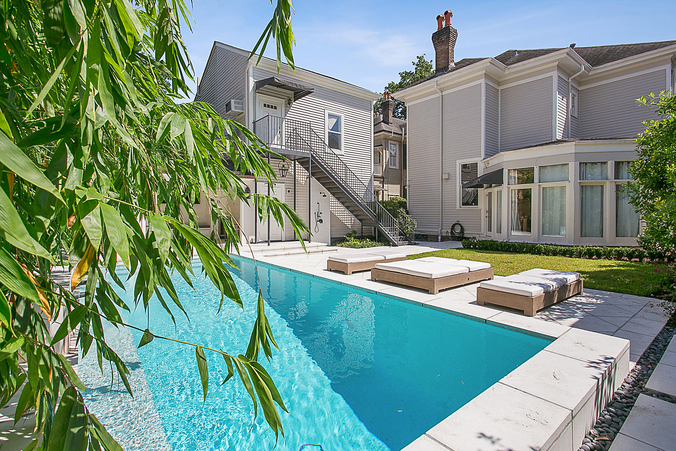 Custom cocktail pool in new orleans louisiana