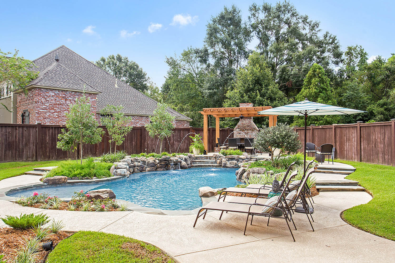 natural rock features pool