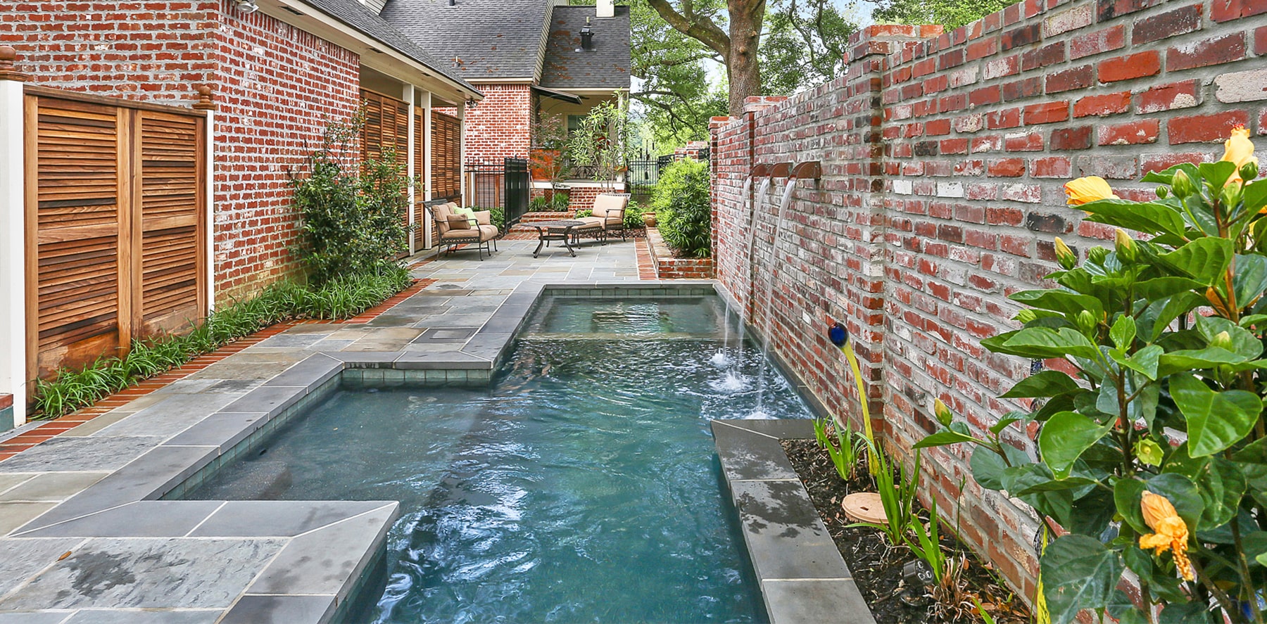 Cocktail Pool Builder
